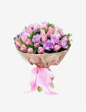 A Mix Roses Bouquet In Pink Packing