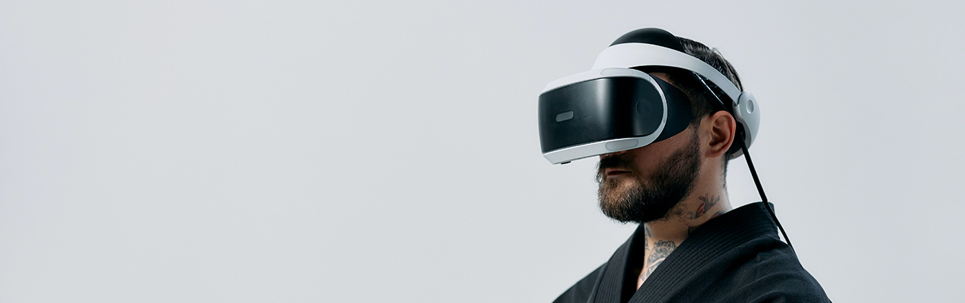 Latest smart VR headset