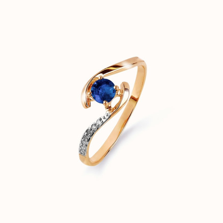 Stunning Blue Sapphire Finger Ring